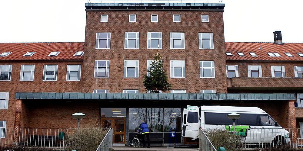 (ARKIV) Hospitalerne i hovedstaden har samarbejdet om at skabe frysetørret blod, der redder liv på vejene. Her er det Bispebjerg Hospital. (