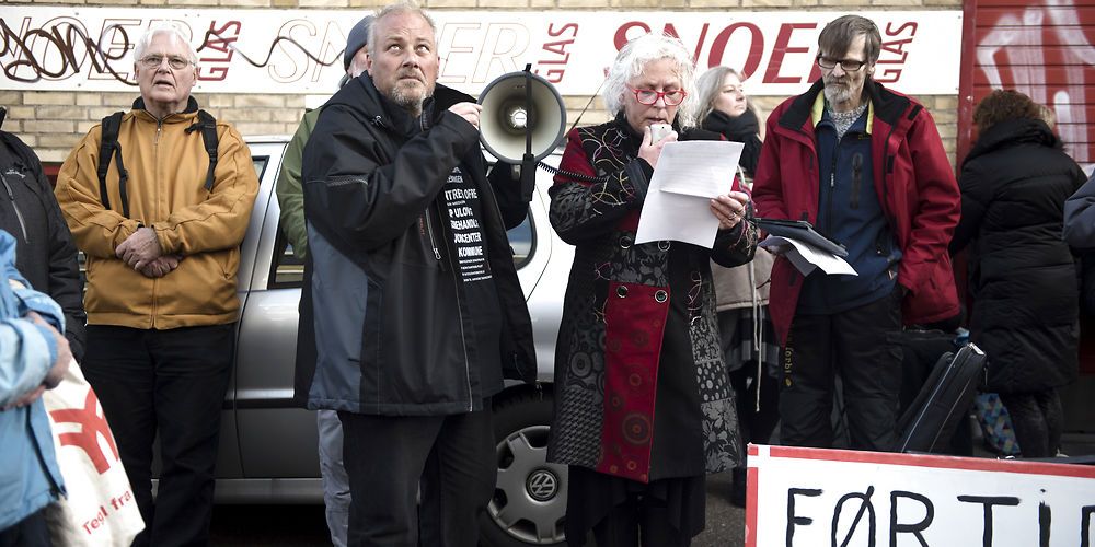 Københavns Kommune har ifølge de sociale protestbevægelser været meget tilbageholdende med at give førtidspension, og det sender kommunen langt ned af rangliste over kommunernes indsats for at få ledige i job. Læs om baggrunden her. (