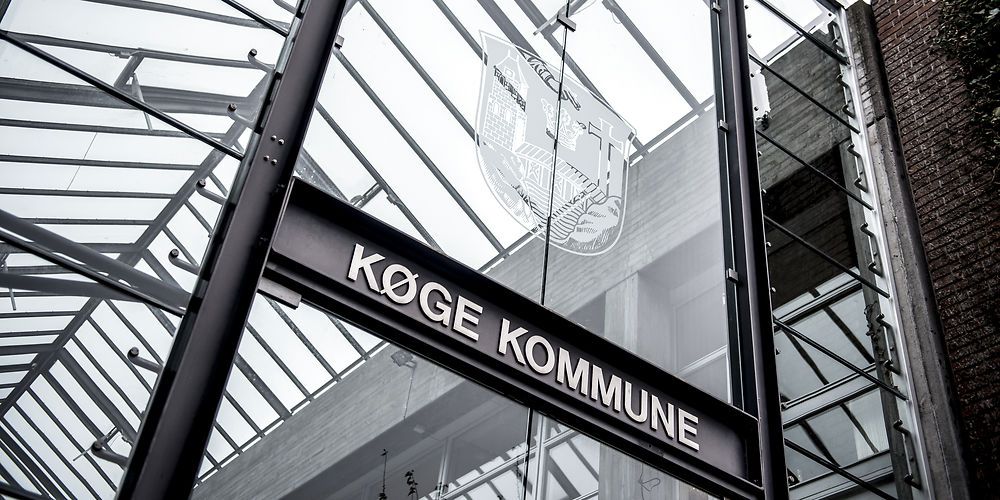 En kvinde fra Køge mener, hun har fået alt for få mentortimer. Kommunen afviser kritikken. (