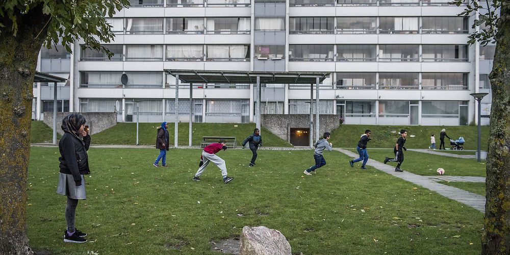 (ARKIV) Vollsmose, Odense. 88 procent af indvandrerkvinderne er ikke i arbejde, sagde Mette Fredriksen (S), da hun præsenterede Socialdemokratiets 2025-plan. (