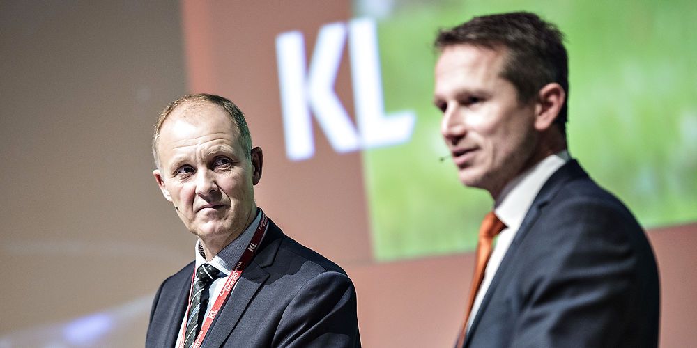 Finansminister Kristian Jensen (V) vil bruge økonomiske problemer i en række kommuner til at presse Folketinget til en udligningsreform. Det siger KL's formand Martin Damm (V) (