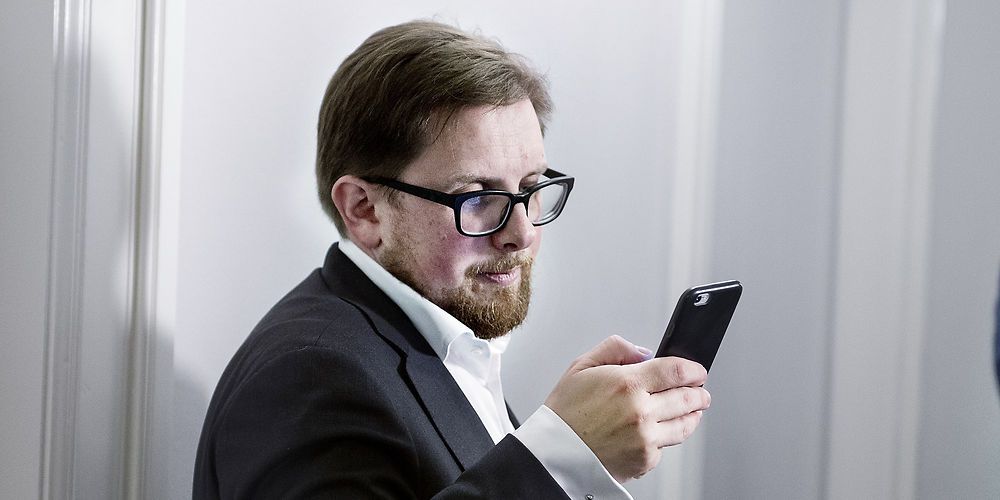 Økonomi- og indenrigsminister Simon Emil Ammitzbøll-Bille mandag den 18 december 2017. Økonomiminister Simon Emil Ammitzbøll-Bille (LA) har grebet hårdt ind overfor manglende CPR-kontrol i kommunerne. (