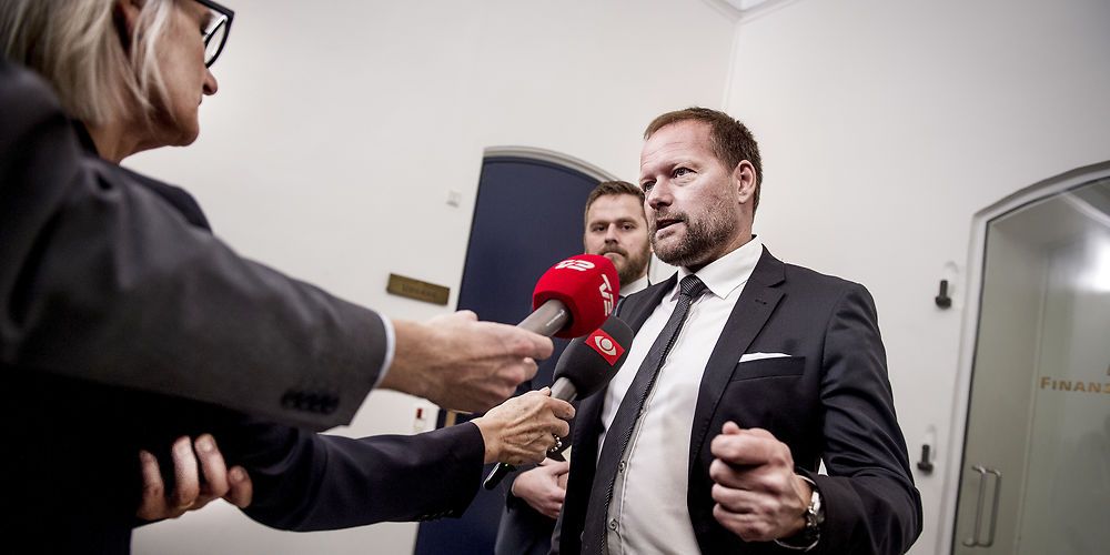 Rene Christensen fra Dansk Folkeparti venter stadig på beregninger fra regeringen om prisen på et forbedrede pensionisternes forhold. 
 (