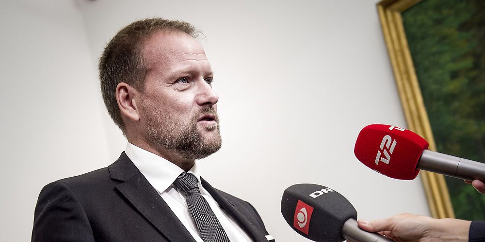 Rene Christensen fra Dansk Folkepart har overraskende meddelt, at partiet muligvis ikke vil stemme for en forhøjelse af pensionsalderen i 2020 med virkning fra 2035. (