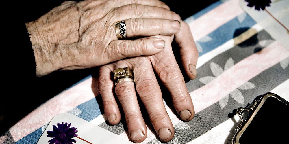(ARKIV) Pensionsalderen sættes op. Det betyder, at ældre bliver længere på førtidspension. (