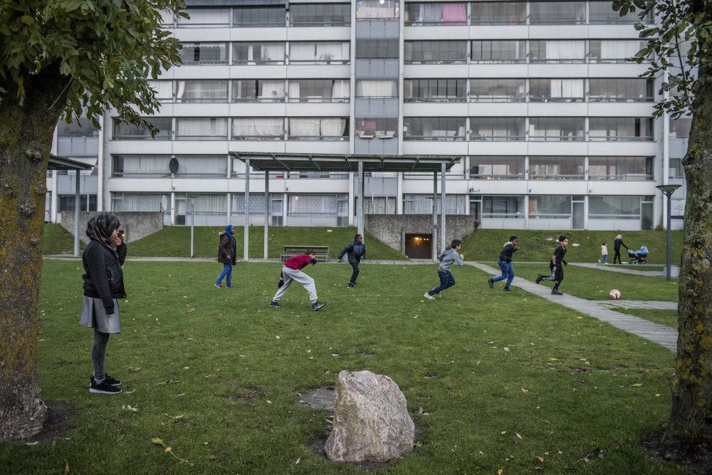Hvis man bor i et boligområde, hvor mindst 25 procent har ikkevestlig baggrund- som her i Vollsmose - falder man ind under en af de otte indikatorer for, at man bor i et parallelsamfund.