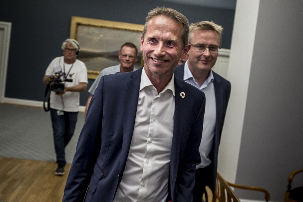 Kristian Jensen mener, at Inger Støjberg skal have en tung post i Venstre, efter at hun mandag ikke blev valgt ind i gruppeledelsen.