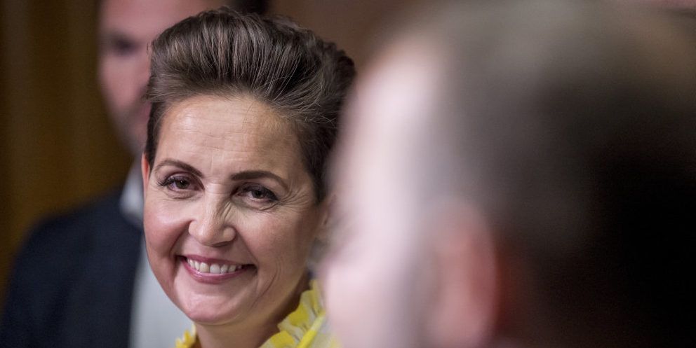 - På arbejdsmarkedsområdet vil jeg da hellere samarbejde med Dansk Folkeparti, end jeg vil samarbejde med Radikale Venstre, siger Pia Olsen Dyhr til Politiken.