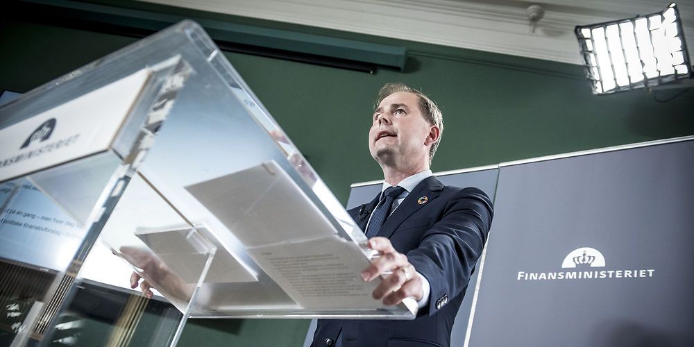 Finansminister Nicolai Wammen (S) vil skære op til 500 millioner af kommunernes budgetter i 2019 på grund af lavere pris- og lønstigninger end ventet. (