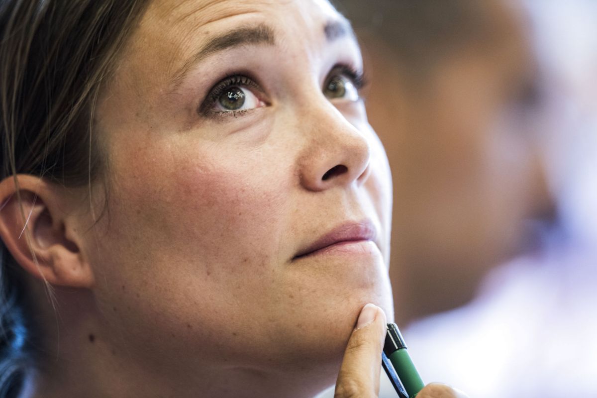 "Det kunne virke som en let løsning at pille et enkelt område ud fra kommunerne i forhold til økonomien, men det løser ikke problemerne,” mener Social- og Indenrigsminister Astrid Krag.