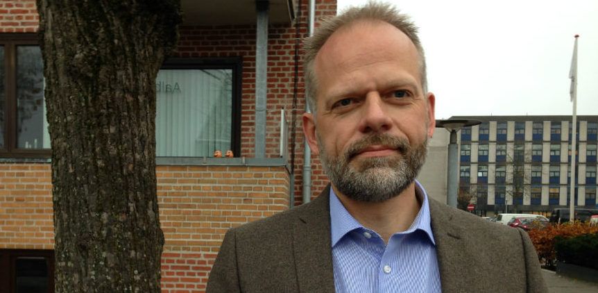 (ARKIV) Overskud fra investering i at få kontanthjælpsmodtagere i arbejde kan nu bruges til en langsigtet ungestrategi, fortæller økonomi- og beskæftigelsesdirektør i Hjørring Kommune, Leif Johannes Jensen. (