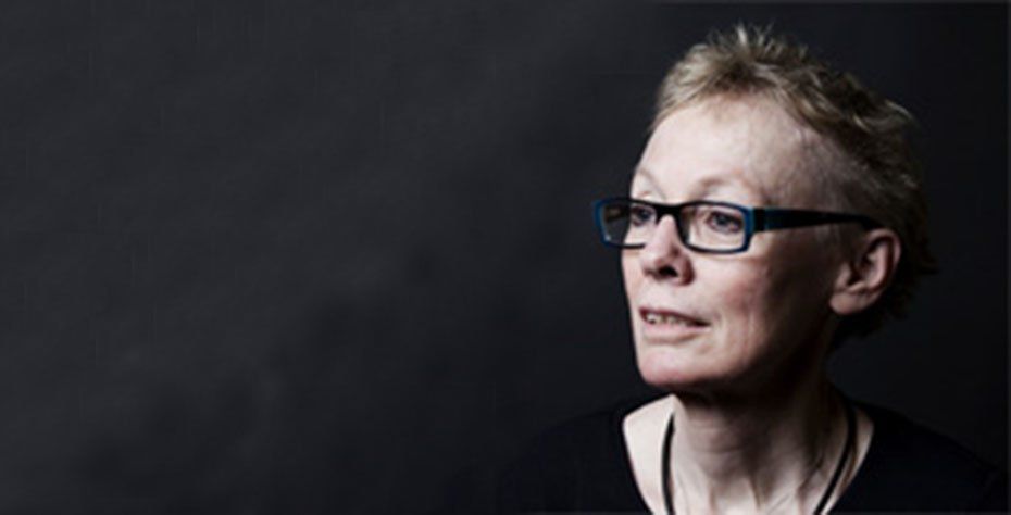 - Jeg mener, man går langt over grænsen for, hvor længe man kan afprøve folks forsørgelsesevne. Vi har grundlovens § 75 stk. 2, der handler om, at den, der ikke kan forsøge sig selv, har ret til hjælp fra det offentlige uden yderligere afprøvning, siger Kirsten Ketscher.