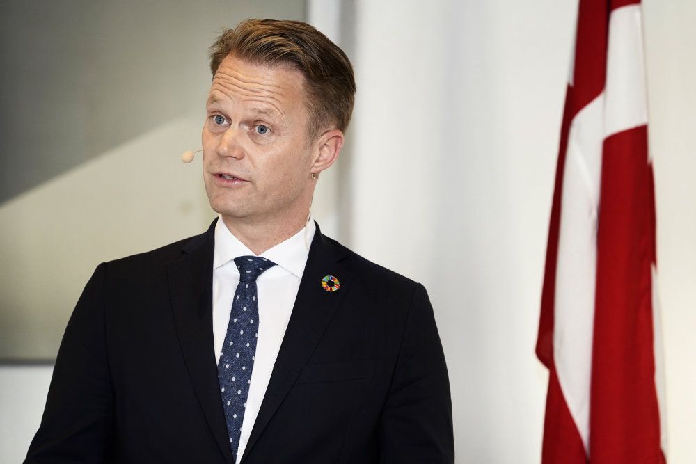Udenrigsminister Jeppe Kofod (S) ser klimaambassadøren få en vigtig rolle. - Der sker rigtig meget i FN og EU og i den private sektor lige nu. Klimaambassadøren skal samle trådene, så vi kommer endnu stærkere ud - og så i øvrigt bringe de danske virksomheder i spil, siger Jeppe Kofod til Politiken. (Arkivfoto)