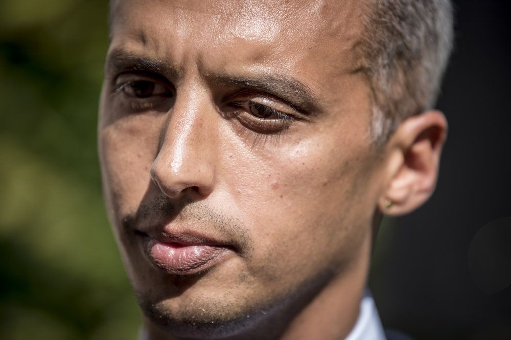 Udlændinge- og integrationsminister Mattias Tesfaye (S) bekræfter, at hans ministerium i øjeblikket behandler sager om fratagelse af passet fra danske fremmedkrigere. (Arkivfoto).