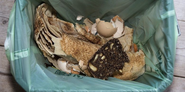I 2017 viste det sig, at der i København ikke fandtes et anlæg, som kunne omdanne det madaffald, som københavnerne sorterede i de grønne biospande, til biogas. Derfor blev affaldet kørt rundt i store tankvogne på Sjælland. (Arkivfoto)