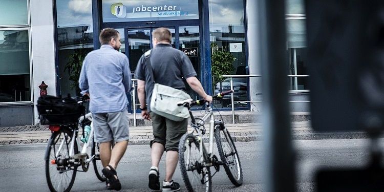 Beskæftigelsesborgmester i København Cecilie Lonning-Skovgaard (V) mener ikke, at a-kasserne gør nok for at anspore deres medlemmer til at søge mindre attraktive job. (Arkivfoto)