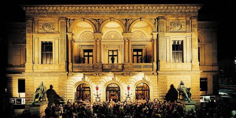 Den fungerende kulturminister udnævnte en ny bestyrelse for Det Kongelig Teater lige inden jul.