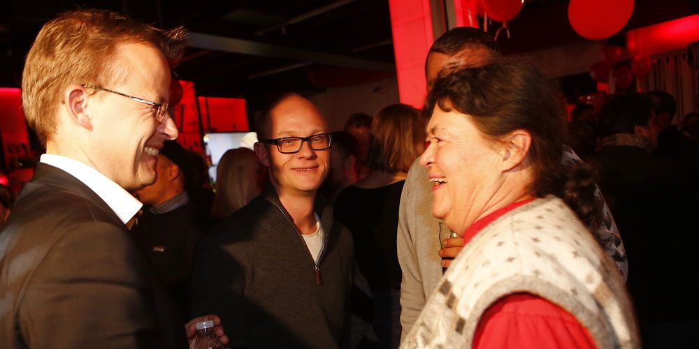 Enhedslisten med kommunalordfører Jette Gottlieb (th) vil kæmpe for, at regeringen indgår forlig om udligningen med partierne i rød blok.