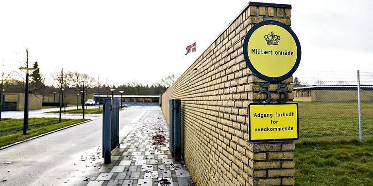 Seks år efter, at en major fik to års fængsel for svindel med Forsvarets midler, sidder ministeriet med endnu en sag. Dengang i 2013 sagde revisionschef, at det nu var slut og hullerne lukket. (Arkivfoto)