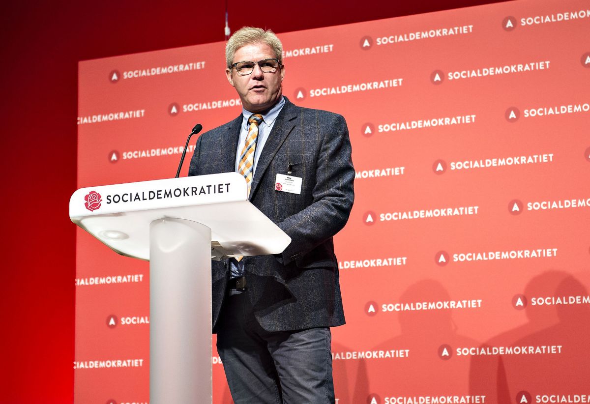 "Jeg bliver presset af alle mulige, der vil bruge mine penge, som jeg har for lidt af. Og det er endda min politiske kollega." Siger Borgmester i Hjørring Kommune, Arne Boelt (S)