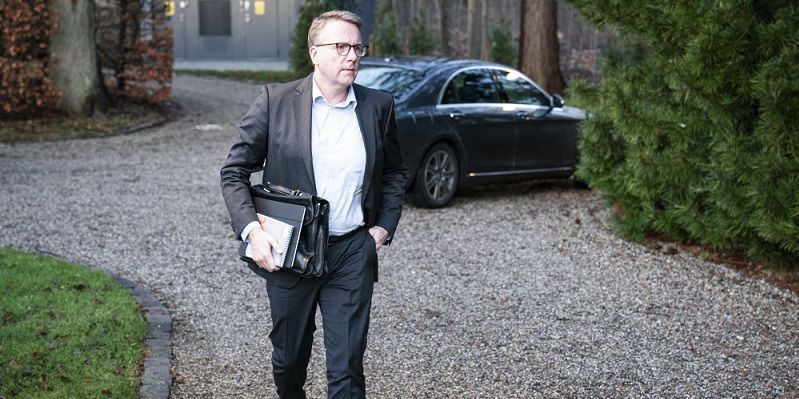 Skatteminister Morten Bødskov (S) er ikke imponeret over Skatteministeriets departementschef, men freder ham. (Arkivfoto)