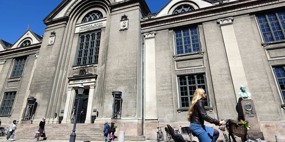 SF mener, at der er et karakterræs for at komme ind på uddannelser. Partiet vil derfor lave karakterloft, når studerende skal optages på studier. (Arkivfoto)