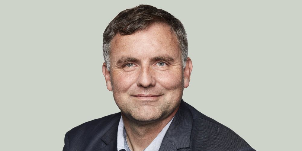 Marcel Meijer er borgmester på Samsø og står på listen over nye danske statsborgere. For at få det danske pas skal han dog først give borgmesteren hånden, og det skaber både grin og undren på Samsø. (Arkivfoto)