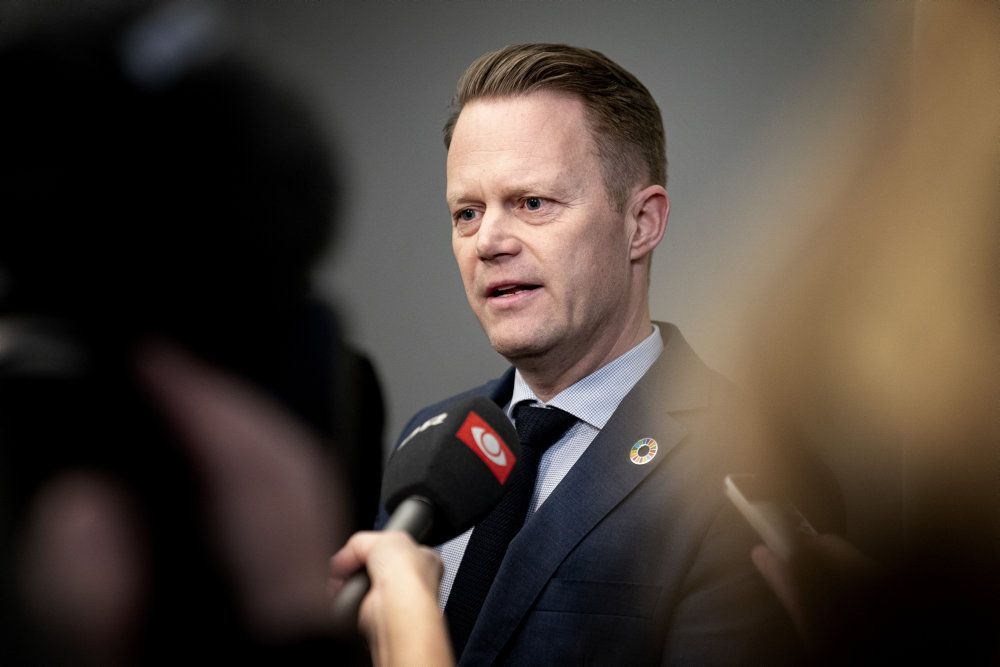 Den danske udenrigsminister, Jeppe Kofod (S), står fast på, at det danske ønske om et moderne EU-budget med en ramme på maksimalt 1,00 procent af bruttonationalindkomst (bni) er realistisk ved at skabe et moderne budget med mere fokus på klima og digitalisering frem for landbrug og samhørighedspolitik. (Arkivfoto)