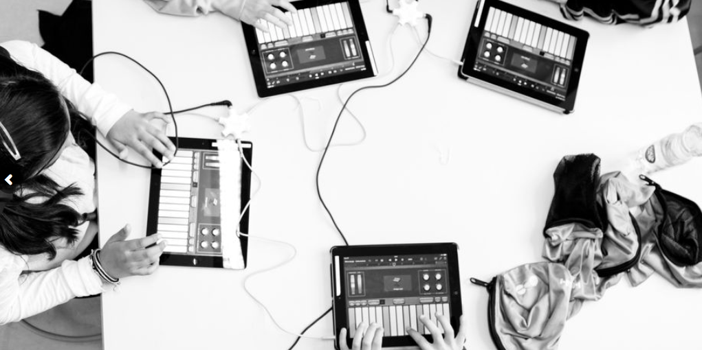 Med musikprojektet ’Strøm til Børn’ bliver eleverne  undervist og guidet i at bruge iPads og apps som instrument.