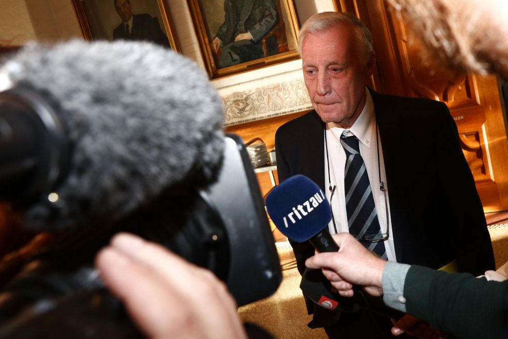 Folketingets formand, Henrik Dam Kristensen, takker i et brev danskerne og Folketinget for at stå sammen.