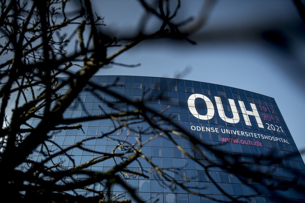 På Odense Universitetshospital arbejder man på at etablere en mobil klinik, hvor sundhedspersonale tager ud og tester eventuelt smittede borgere i deres hjem.