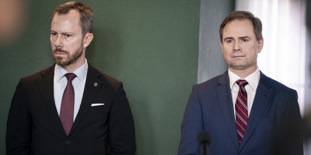 Finansminister Nicolai Wammen og Venstres formand Jakob Ellemann-Jensen har brugt mange timer på at indgå en aftale om hjælpe til erhvervslivet under corona-epidemien.