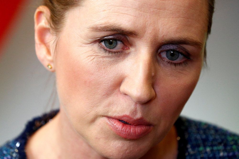 Statsminister Mette Frederiksen (S) vil i den nærmeste fremtid tale med kulturlivet, som lider under coronakrisen. (Arkivfoto)