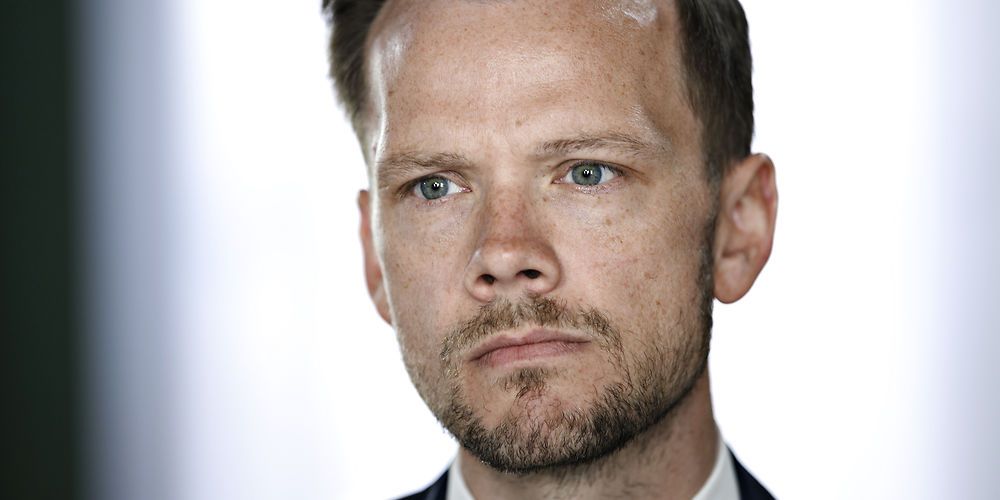 (Arkiv) Over 100.000 har undgået ledighed ved hjælp af regeringens hjælpepakker, lyder det fra beskæftigelsesminister Peter Hummelgaard (S) i en kommentar til dagens ledighedstal.