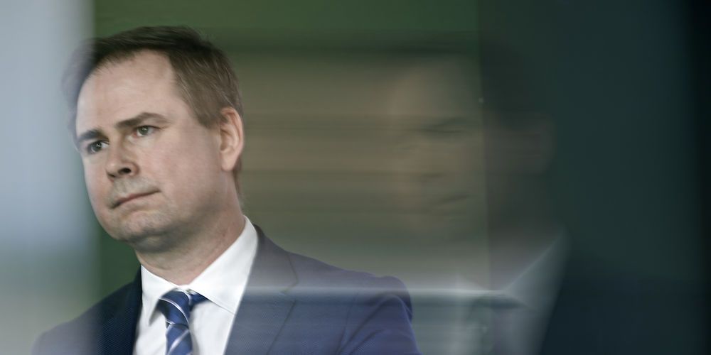 Nicolai Wammen (S) er fanget i sit eget spin i relation til kommunernes regnskaber, skriver chefredaktør Arne Ullum i denne kommentar.