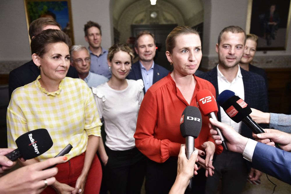 Velfærdsloven var et af de store elementer i den aftale, som Socialdemokratiet, SF, Enhedslisten og De Radikale indgik, og som gav regeringsmagten til Socialdemokratiet og titlen som statsminister til Mette Frederiksen (S).
