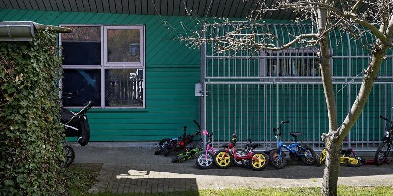 Regeringen og samtlige af Folketingets partier har indgået en aftale om kompensation for forældrebetaling i landets daginstitutioner, dagplejer, SFO'er og klubber. (Arkivfoto)