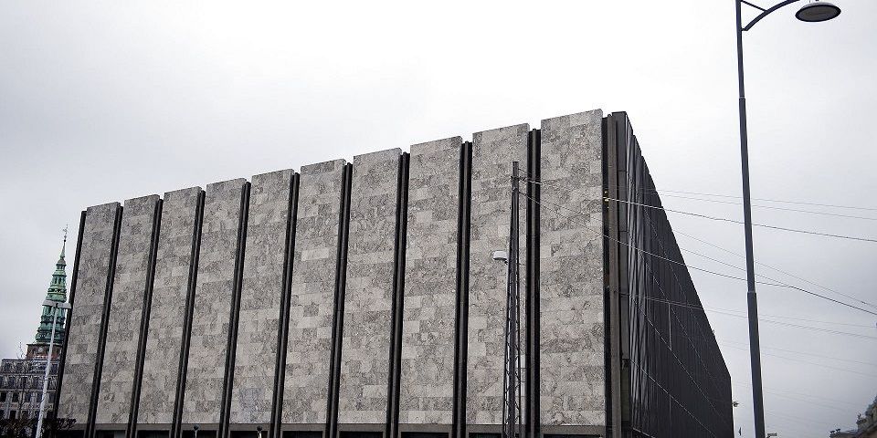 Igennem længere tid har renterne været meget lave herhjemme. Og Nationalbanken forventer også, at det bliver billedet fremover, hvor coronakrisen har ramt dansk økonomi. (Arkiv)