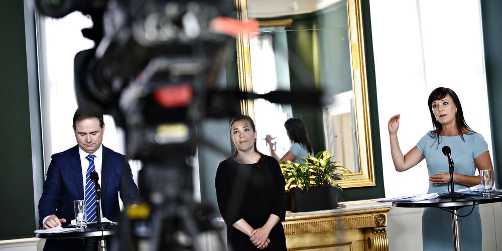Politikerne svarede reelt ikke på stort antal kritiske spørgsmål om den kommunale serviceramme på pressemødet om udligning.