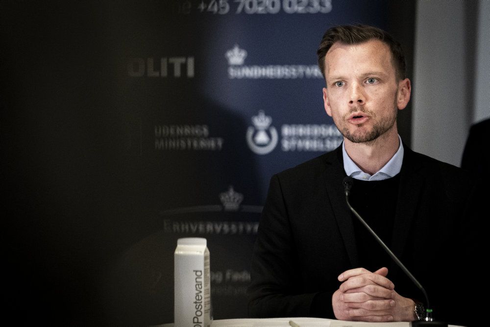 Ifølge beskæftigelsesminister Peter Hummelgaard (S) kan coronavirus godt udgøre en arbejdsskade. (Arkivfoto)