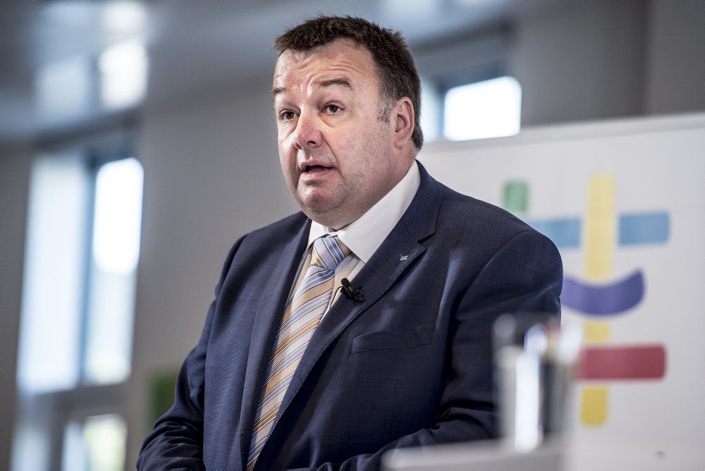 Claus Jensen, der er formand for fagforbundet Dansk Metal, frygter, at industri-job kan forlade Danmark for evigt, hvis industrivirksomhederne ikke får en eller anden form for støtte efter 8. juli. (Arkivfoto)