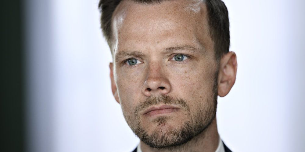 Ifølge beskæftigelsesminister Peter Hummelgaard (S) skal en omfattende opkvalificeringspakke til ledige hjælpe folk godt videre og virksomheder med de medarbejdere, de har brug for. (Arkivfoto) -