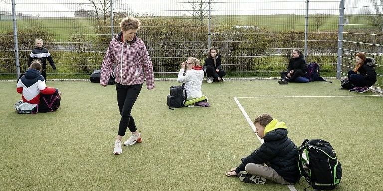 Jobbanker er skudt op i landets kommuner under coronakrisen. Her kan kommunalt ansatte stille sig til rådighed for de steder, hvor der mangler arbejdskraft. Det gælder ikke mindst på skolerne. (Arkivfoto)