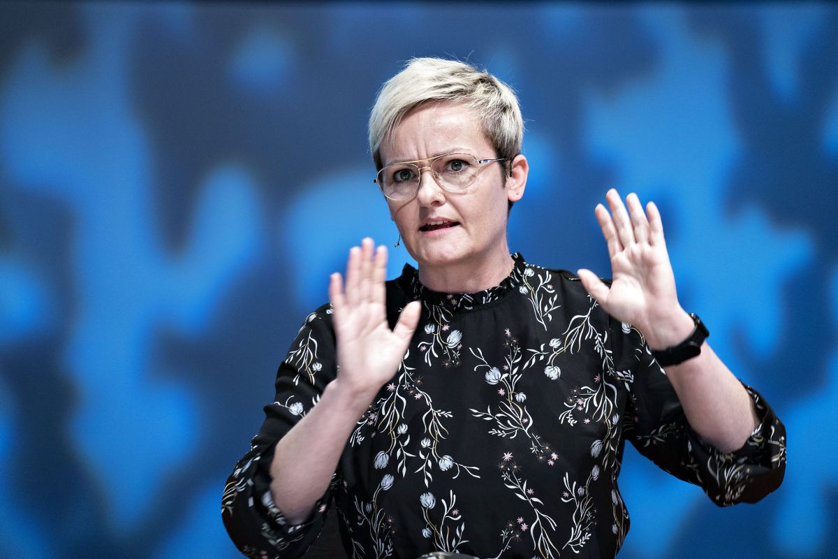 Børne- og undervisningsminister Pernille Rosenkrantz-Theil (S) har valgt at trumfe i forhold til valg af skolebestyrelser.