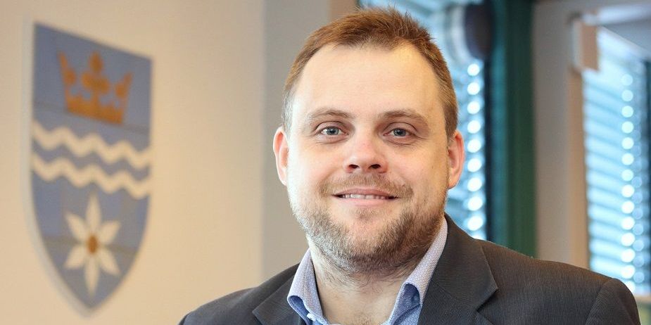 Steffen Jensen (S), borgmester i Halsnæs Kommune, tror på en nærhedsreform med større tillid til kommunerne efter coronakrisen.