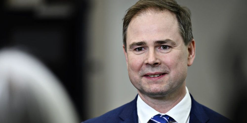 Finansminister Nicolai Wammen (S) går mandag ind til en historisk omfattende aftale med kommuner og regioner om økonomien for 2021.