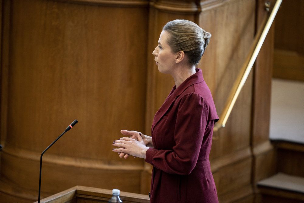 Statsminister Mette Frederiksen (S) til møde i Folketingssalen. (Arkivfoto).