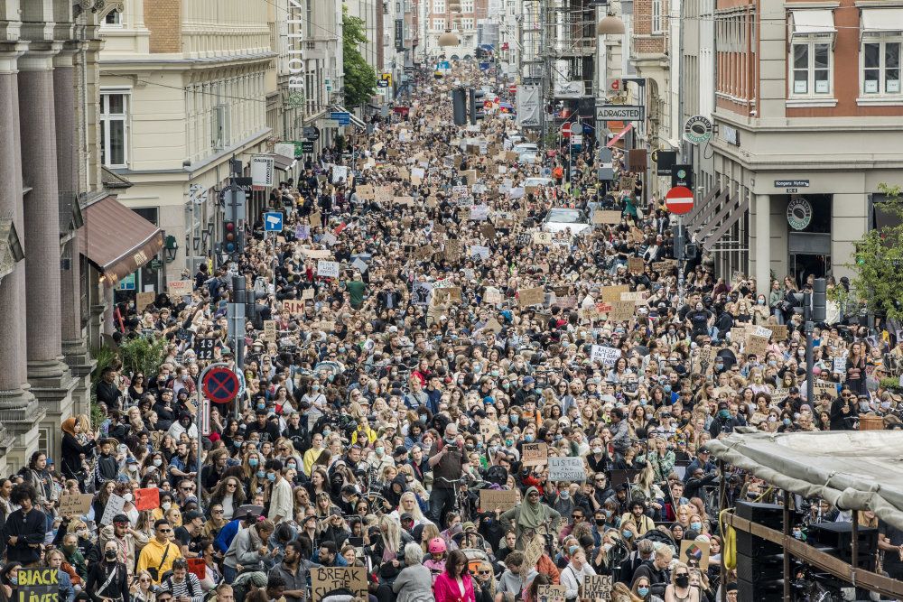 Der var godt pakket med mennesker til en demonstration i København søndag.