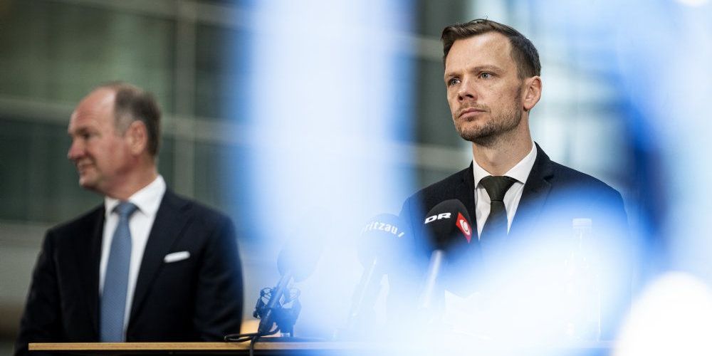 Blandt andre beskæftigelsesminister Peter Hummelgaard (S) har været med til at strikke forskellige hjælpepakker sammen under coronakrisen. (Arkivfoto)