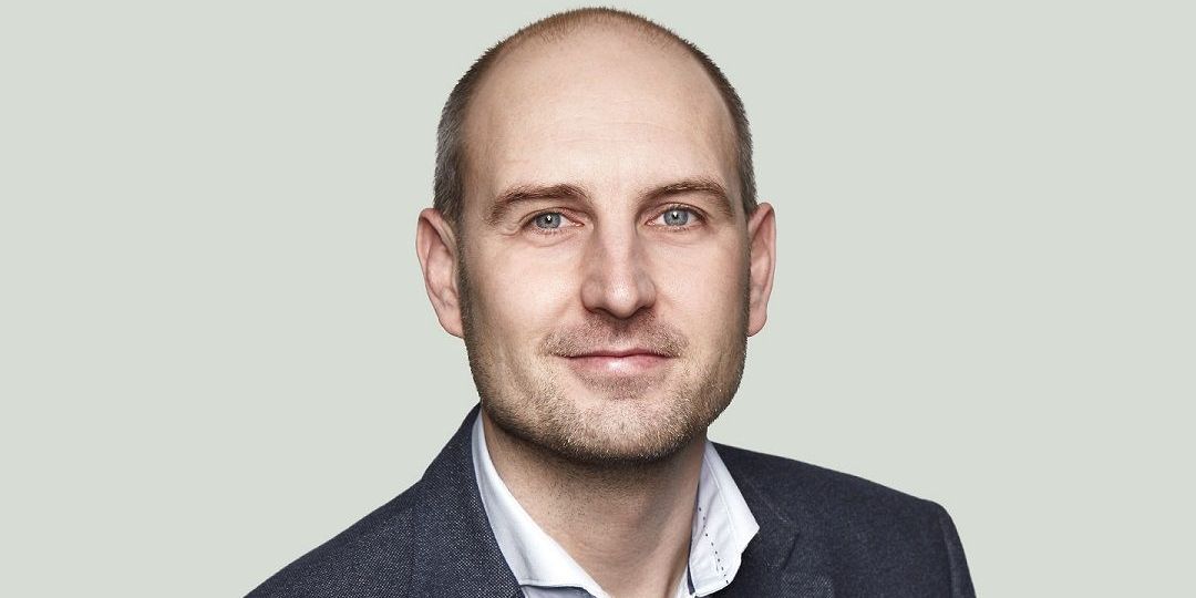 Borgmester i Hedensted Kommune Kasper Glyngø vil ikke ændre på tilsyn af havbrug, efter sag om miljøsvineri er rejst mod lokal virksomhed. (Arkiv)